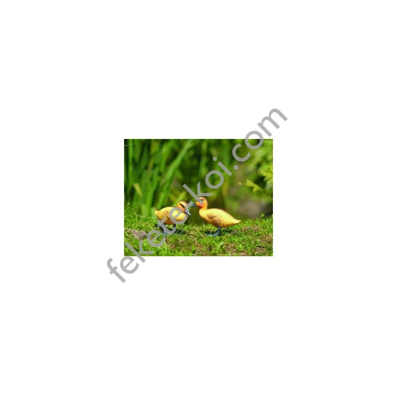 Állatfigura, kiskacsa sárga 20 cm (1db)