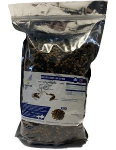 Tavi süllyedős haltáp mix 6 mm  (fekete-barna ) ( 2 kg )