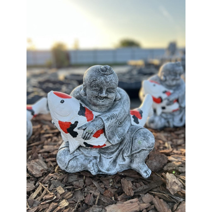 Happy Buddha & koi szobor színes