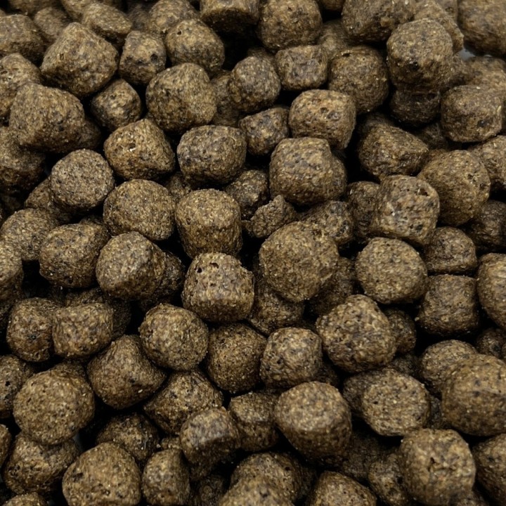 Coppens Grower magas proteintartalmú koi táp 8 mm ( 15 kg )