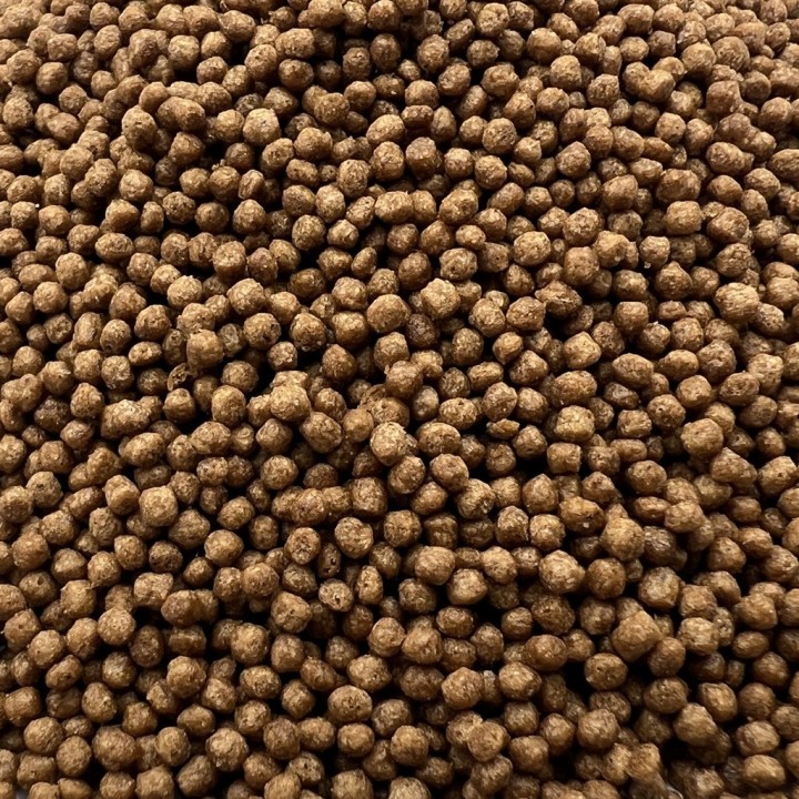 Coppens Orange növendék koi táp 1,5 mm ( 300 g vödrös )