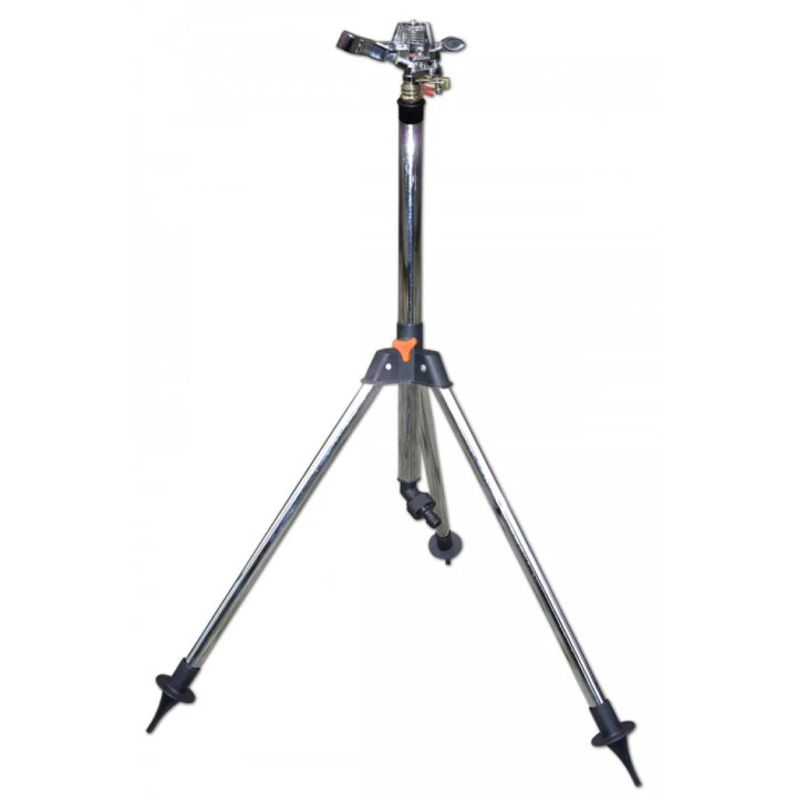 Kalapácsos szektoros cink szórófej állványon