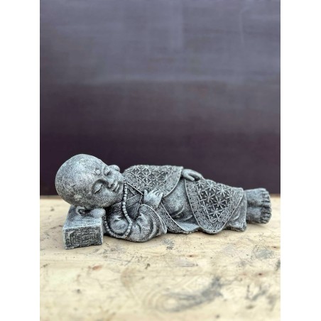 Fekvő kicsi Buddha (szürke)