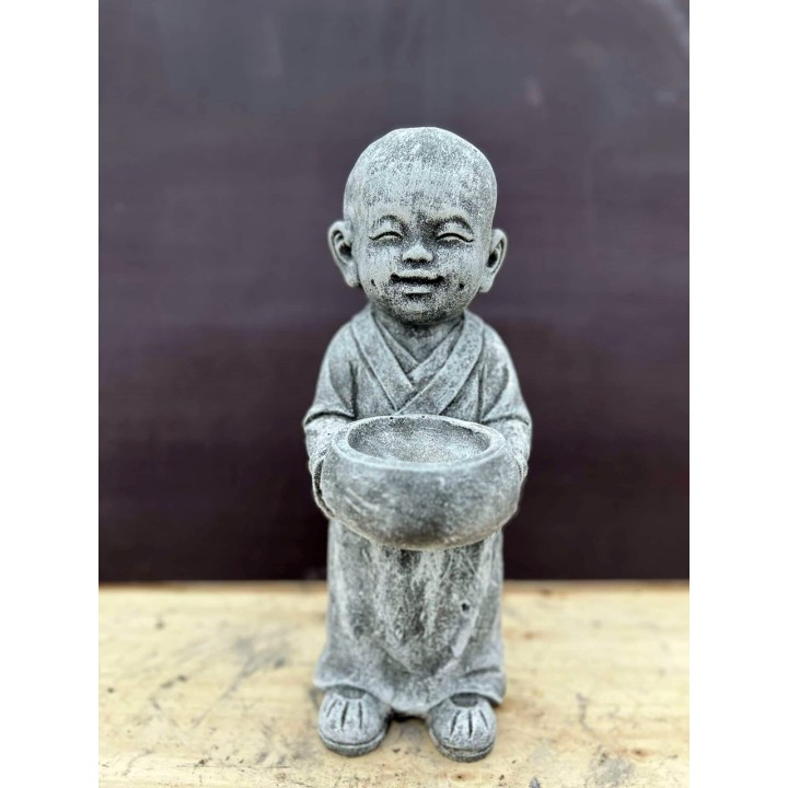 Szerzetes gyerek tállal 42cm