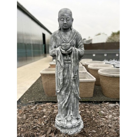 Álló mécsest tartó szerzetes 125cm