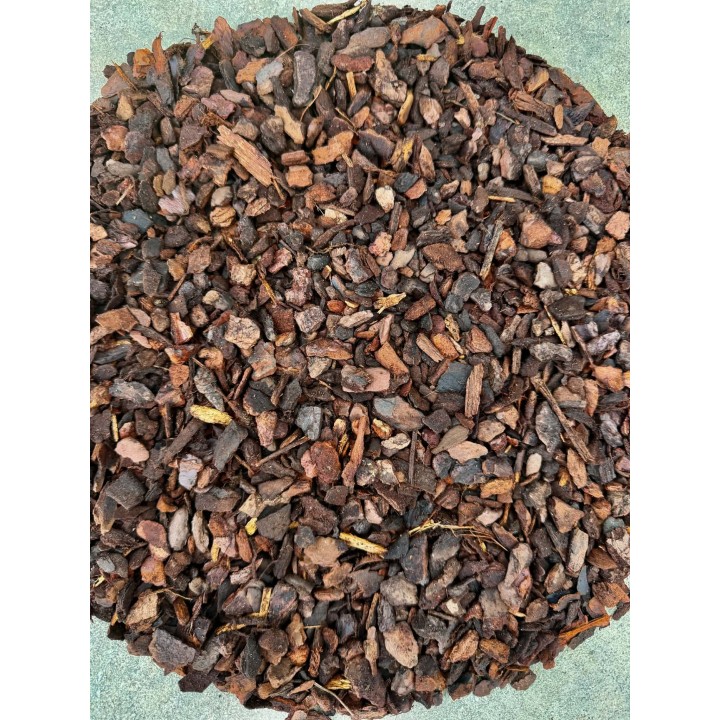 Prémium fenyőkéreg Pínia Pinaster I. oszt. dekorkéreg 8-15mm 60l